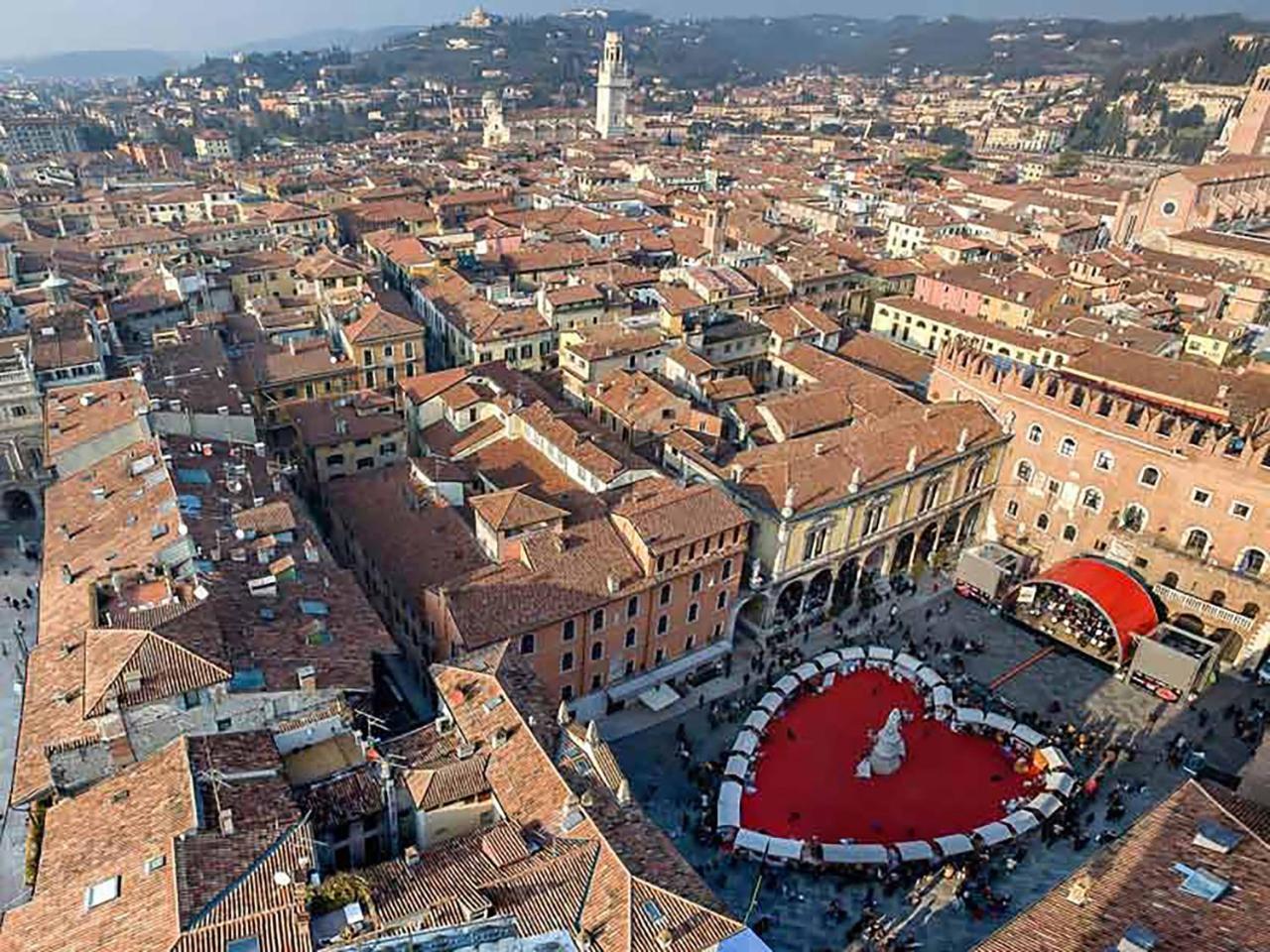 Porta Borsari Suite Astori Verona Ngoại thất bức ảnh